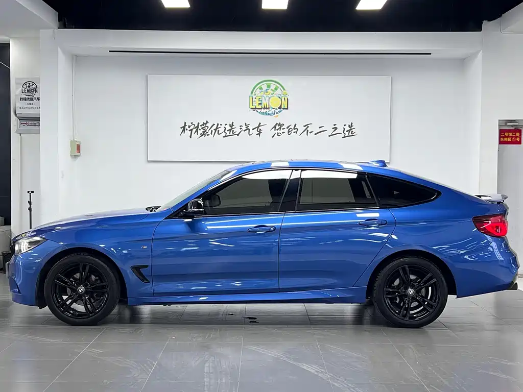 BMW 3 Series GT 2019 320i M Sports Night Edition купить на сайте DeffCars
