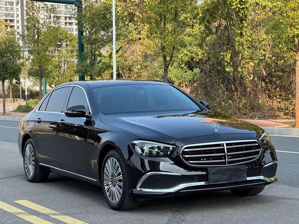 Mercedes-Benz E-Class 2023 E 300 L Fashion купить на сайте DeffCars