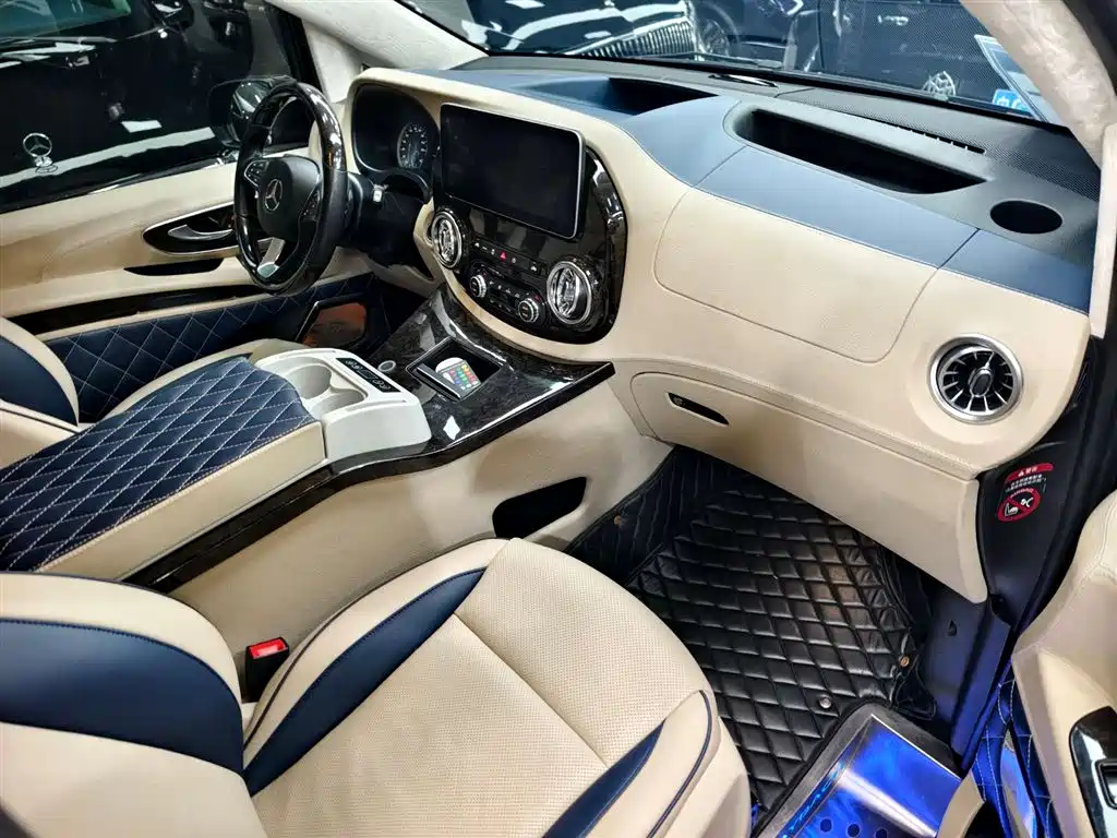 Vito 2021 2.0T Business Edition 7 seats купить на сайте DeffCars