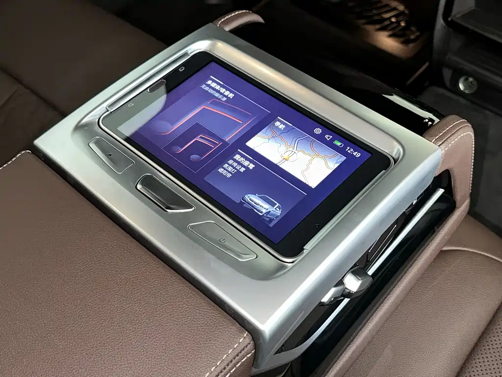BMW 5 Series New Energy 2022 535Le Pioneer Edition M Sports Package купить на сайте DeffCars