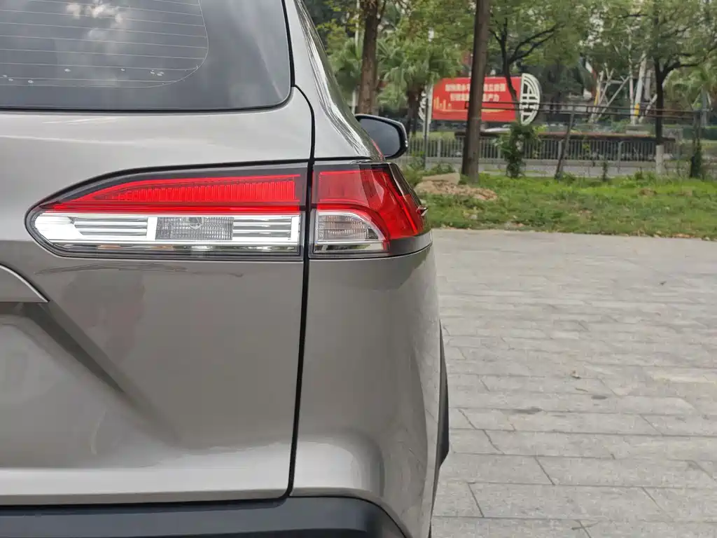 Fenglanda 2023 2.0L CVT Elite Edition купить на сайте DeffCars