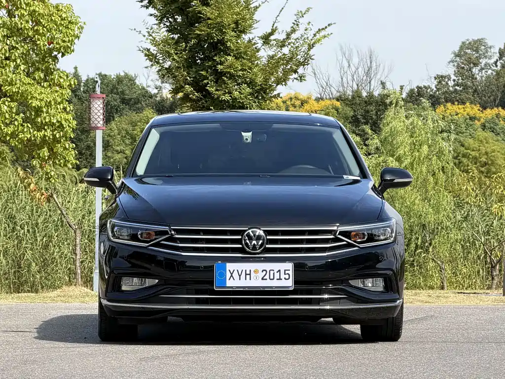 Magotan 2020 330TSI DSG luxury model купить на сайте DeffCars