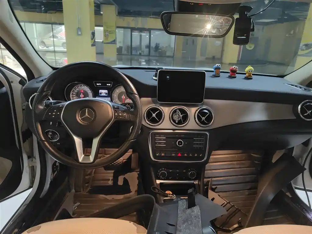 Mercedes-Benz GLA 2015 GLA 220 4MATIC luxury model купить на сайте DeffCars