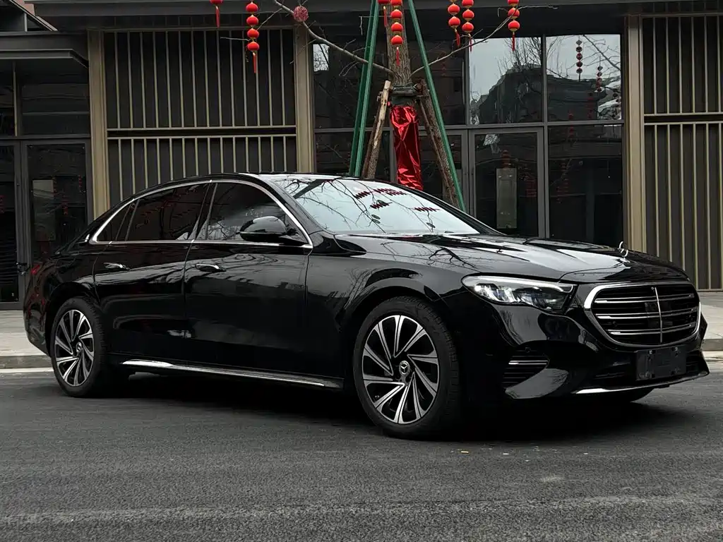 Mercedes-Benz E-Class 2025 E 300 L Luxury Model купить на сайте DeffCars