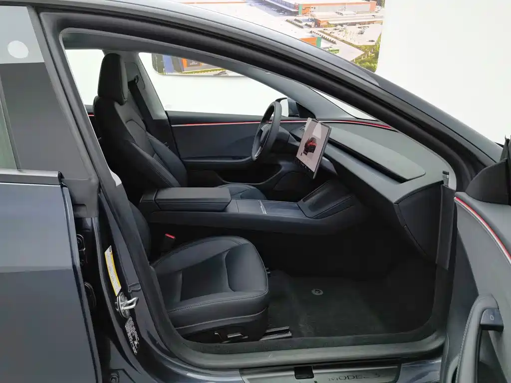 Model 3 2023 rear-wheel drive version купить на сайте DeffCars