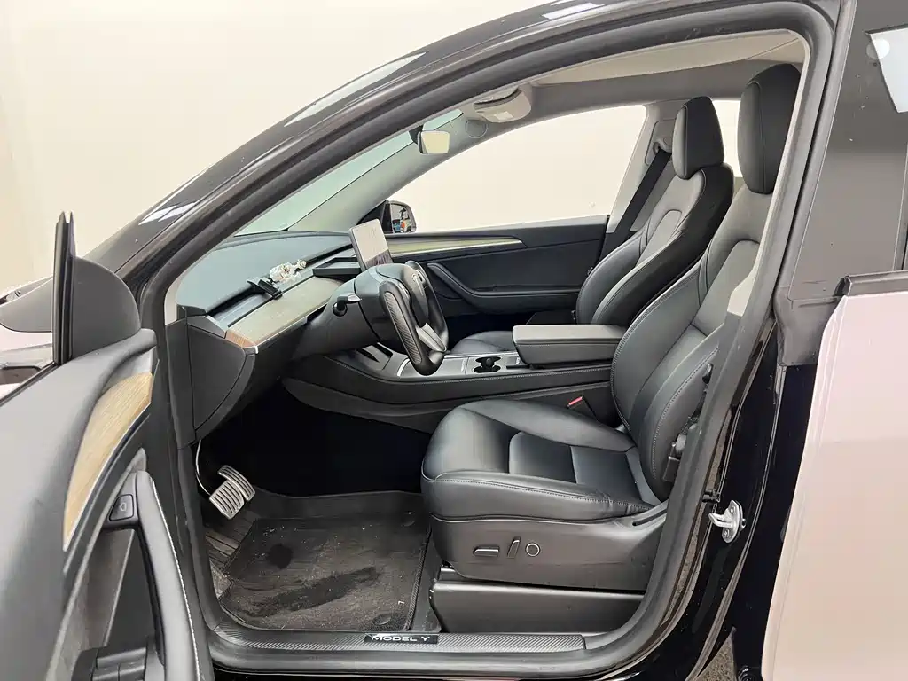 Model Y 2022 Performance high-performance all-wheel drive version купить на сайте DeffCars