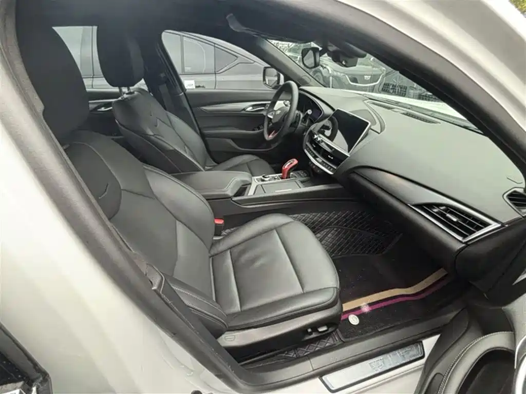 Cadillac CT5 2021 28T luxury model купить на сайте DeffCars