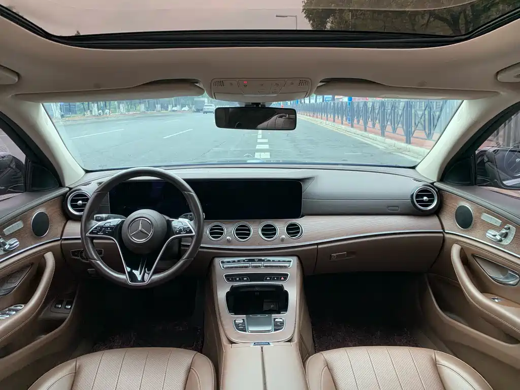 Mercedes-Benz E-Class New Energy 2022 Model 2 E 350 e L plug-in hybrid sedan купить на сайте DeffCars