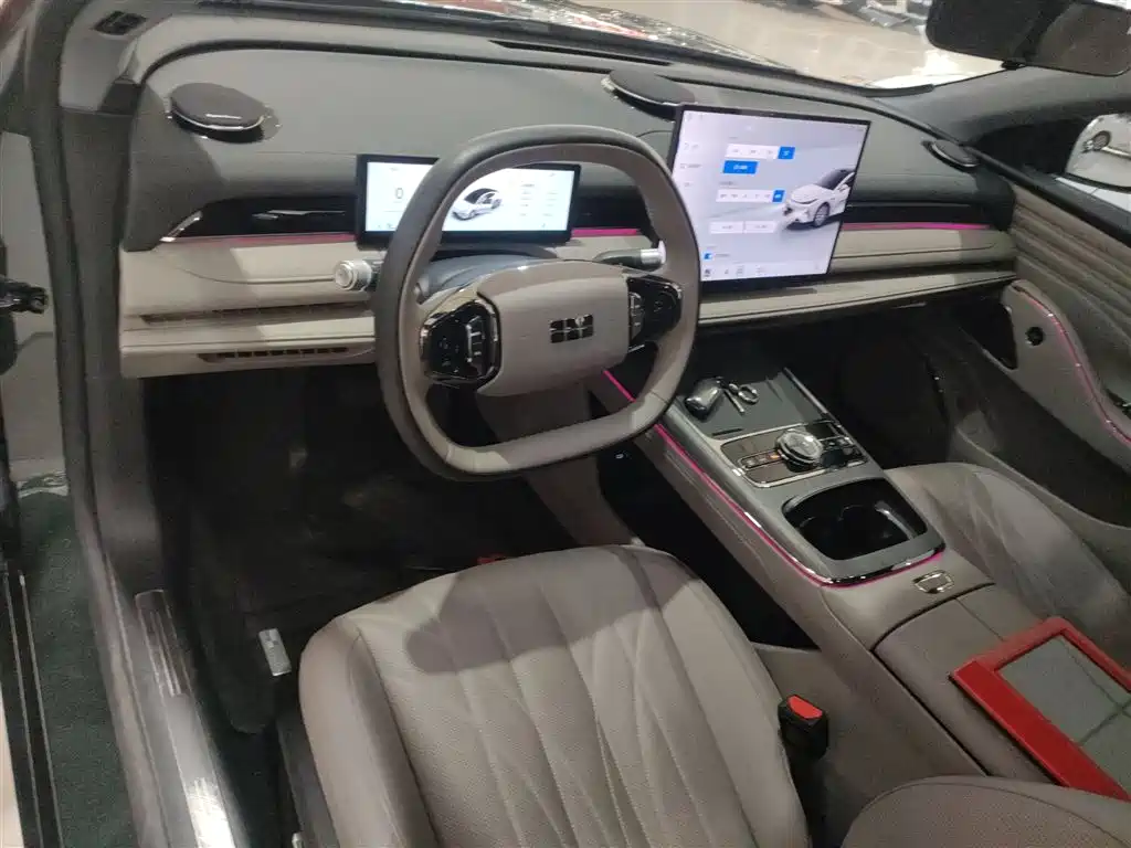 Galaxy Star 8 2025 130km EM-i Exclusive Edition купить на сайте DeffCars