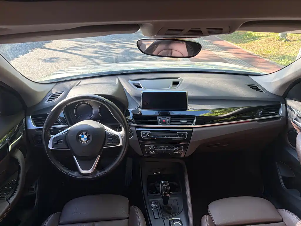 BMW X1 2020 sDrive20Li Fashion Model купить на сайте DeffCars