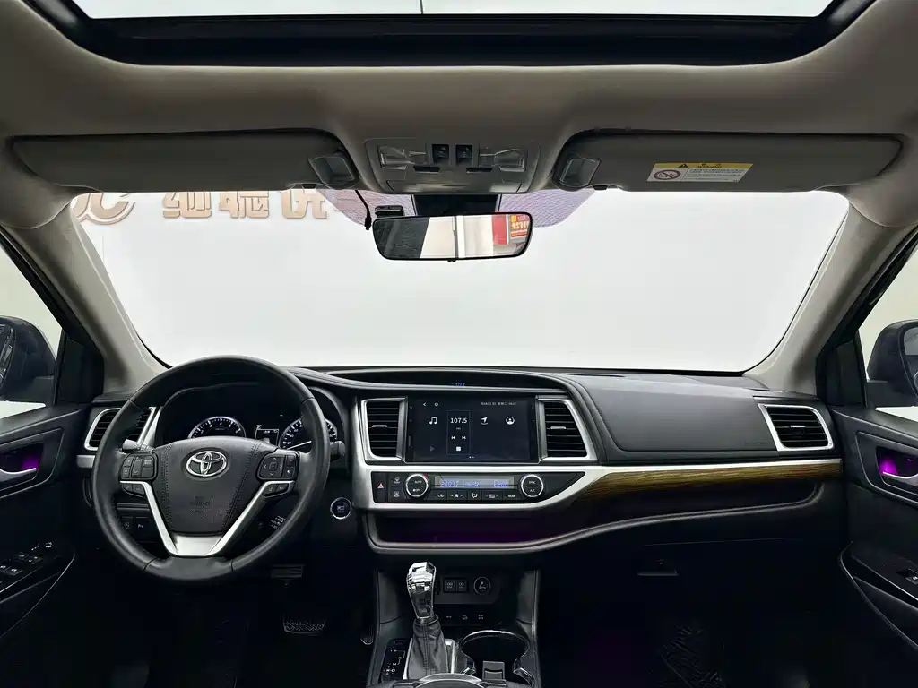 Highlander 2021 2.0T four-wheel drive luxury version 7 seats купить на сайте DeffCars