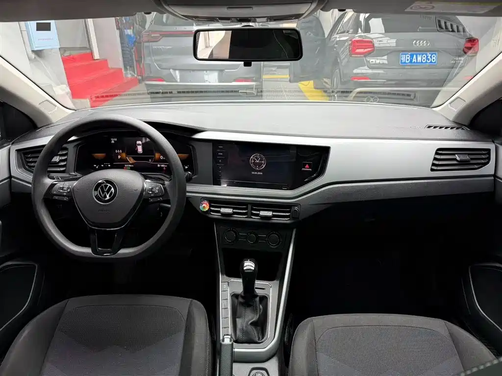 Polo 2023 Plus 1.5L Automatic Panoramic Enjoyment Edition купить на сайте DeffCars