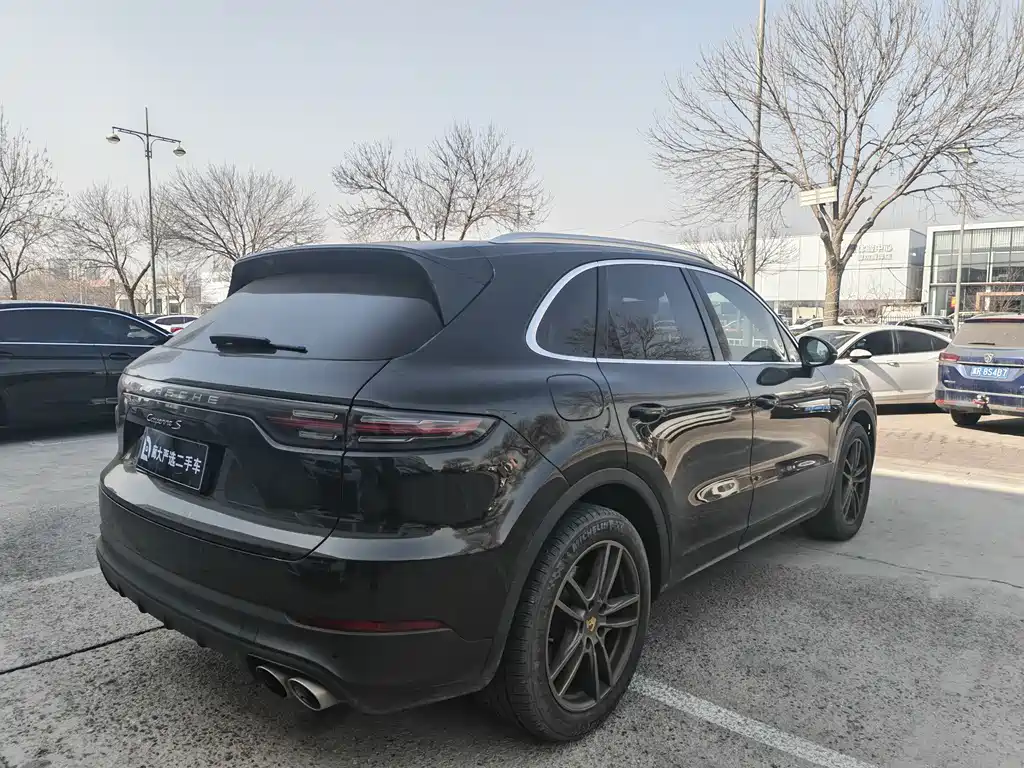 Cayenne 2018 Cayenne S 2.9T купить на сайте DeffCars
