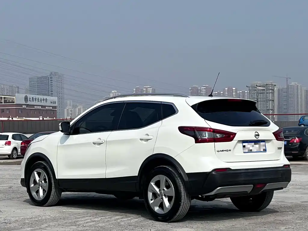 Qashqai 2019 2.0L CVT Smart Edition купить на сайте DeffCars