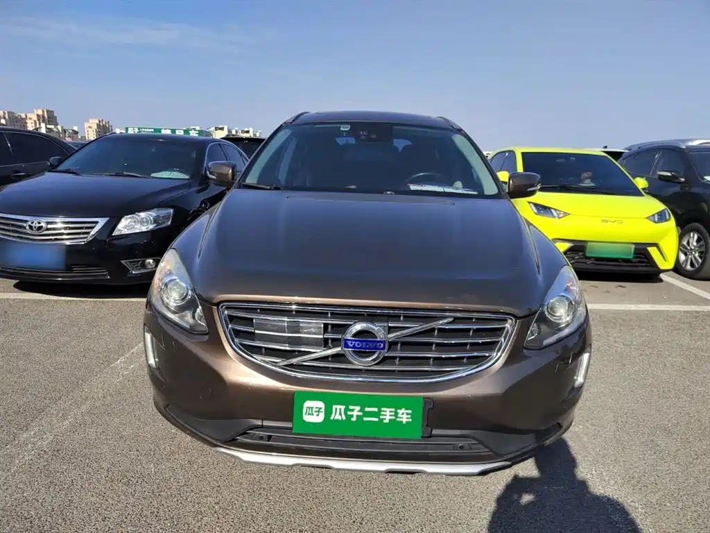 Volvo XC60 2016 T5 AWD Zhiyuan Edition купить на сайте DeffCars