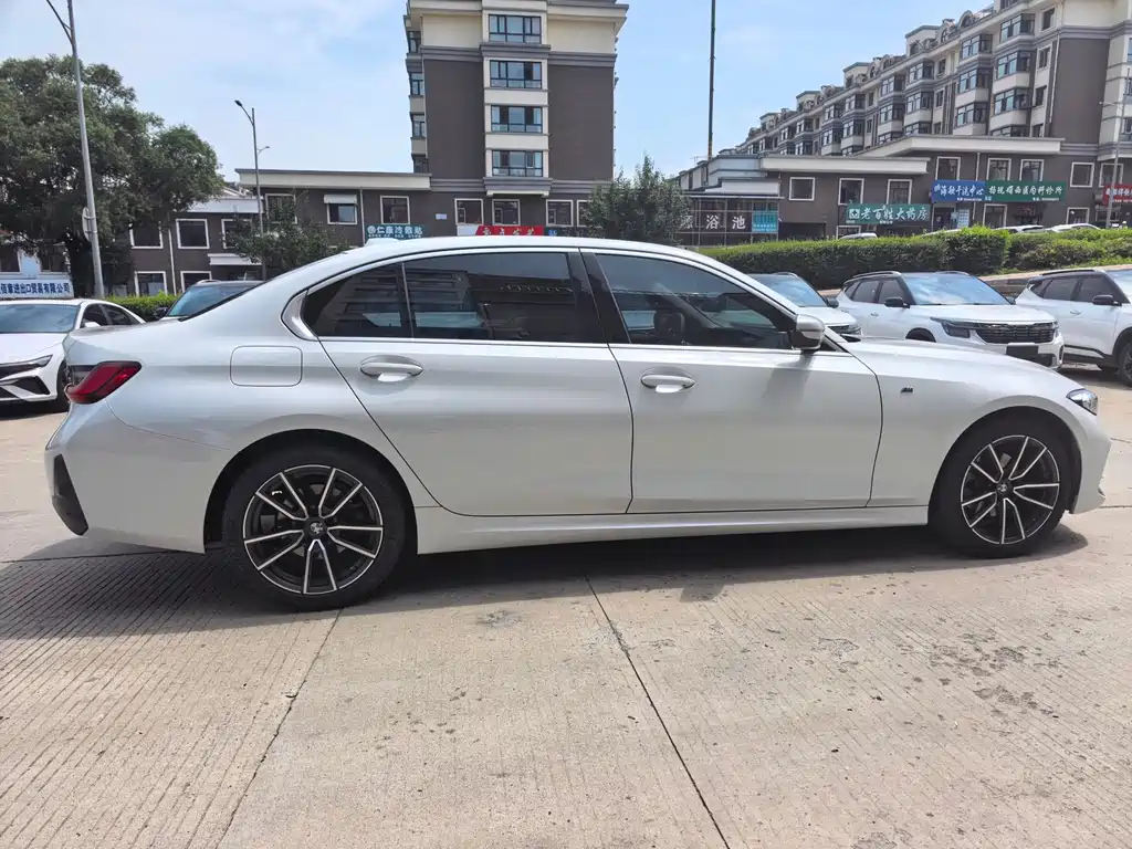BMW 3 Series 2023 320Li M Sport Kit купить на сайте DeffCars