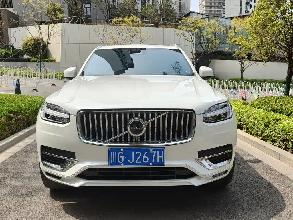 Volvo XC90 2022 B6 Zhiya Luxury Edition 7 seats купить на сайте DeffCars