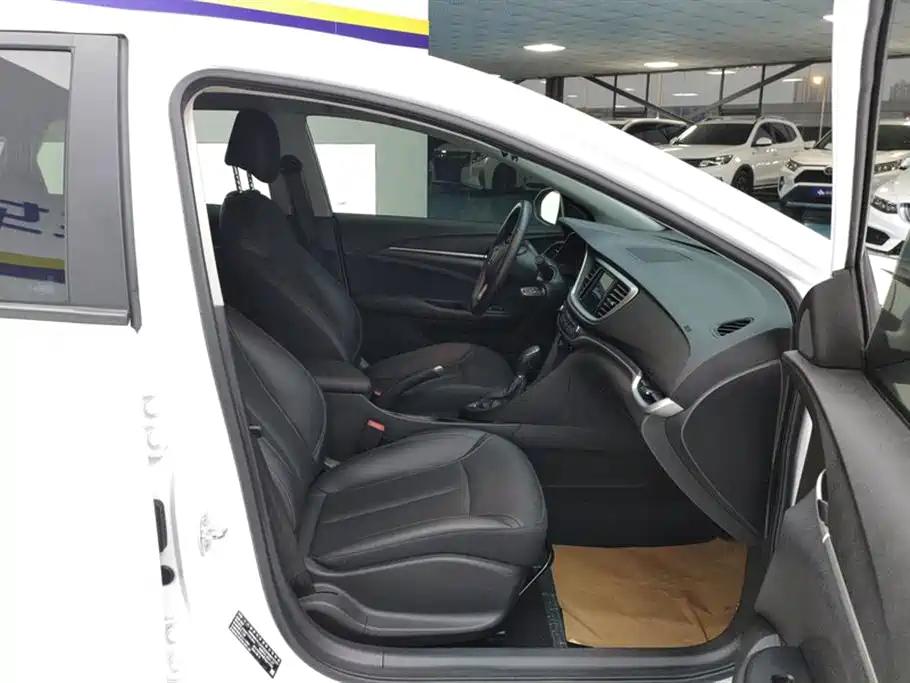 Yinglang 2021 model model 1.5L automatic elite model купить на сайте DeffCars