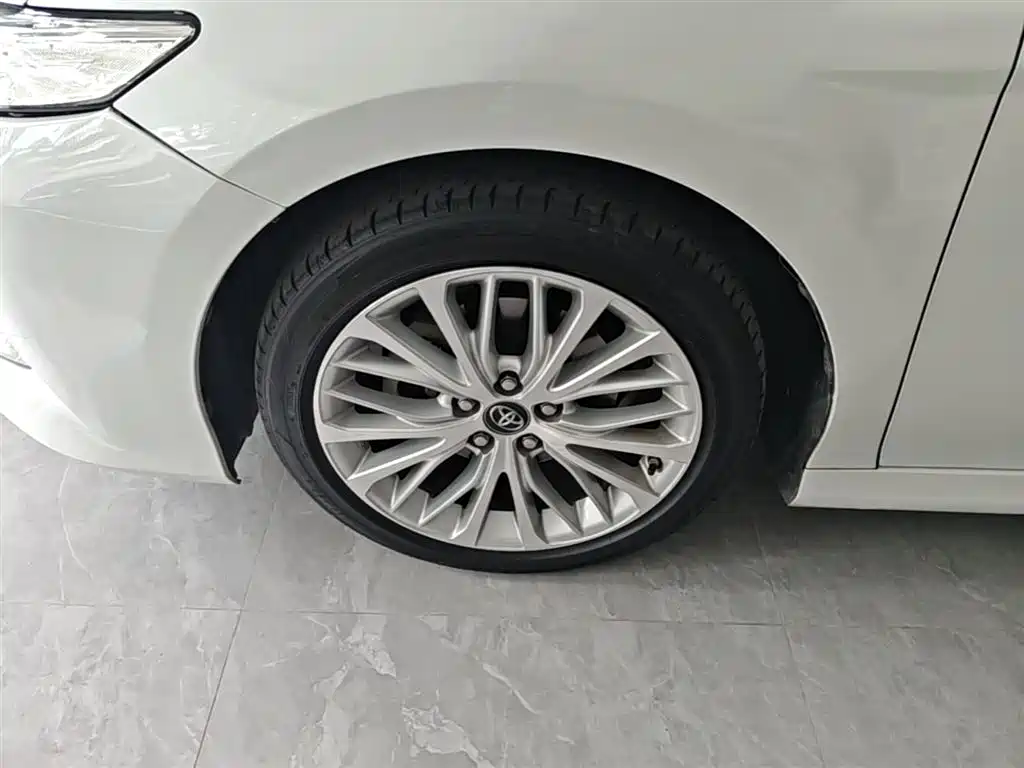 Camry 2019 facelift 2.5G Deluxe Edition купить на сайте DeffCars