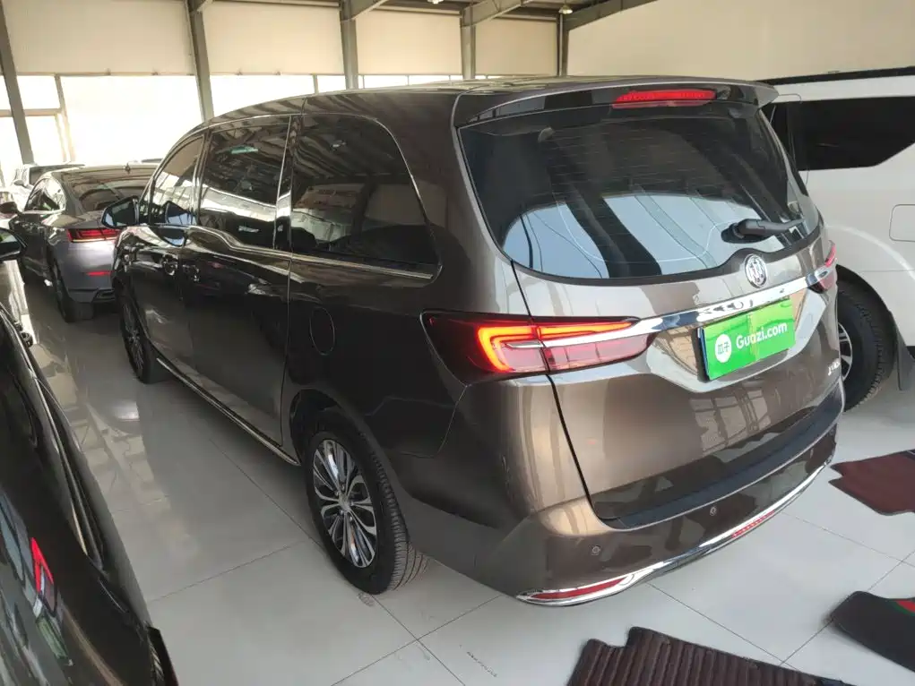 Buick GL8 2023 Land Business Class Comfort Type купить на сайте DeffCars