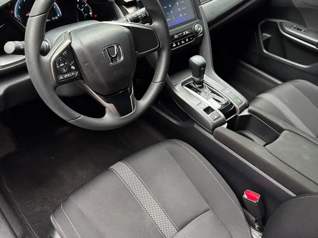 Civic 2021 HATCHBACK 220TURBO CVT new sharp control купить на сайте DeffCars