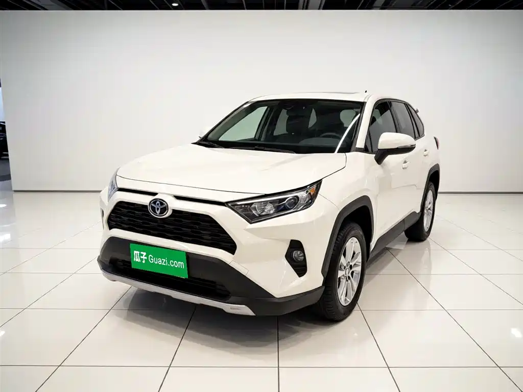 RAV4 Rongfang 2020 2.0L CVT two-wheel drive fashion version купить на сайте DeffCars
