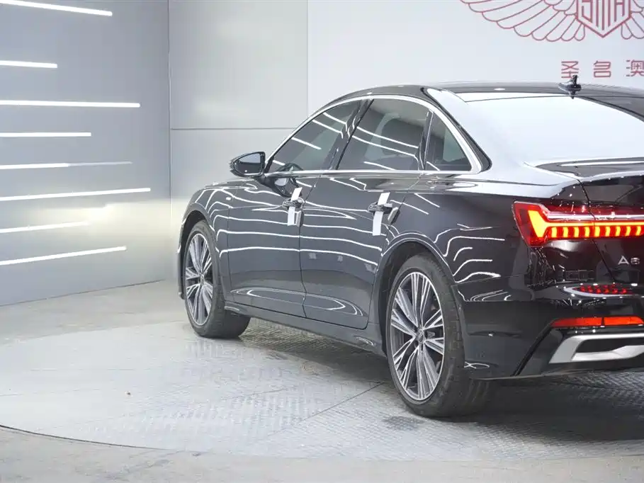 Audi A6L 2024 45 TFSI quattro premium dynamic model купить на сайте DeffCars