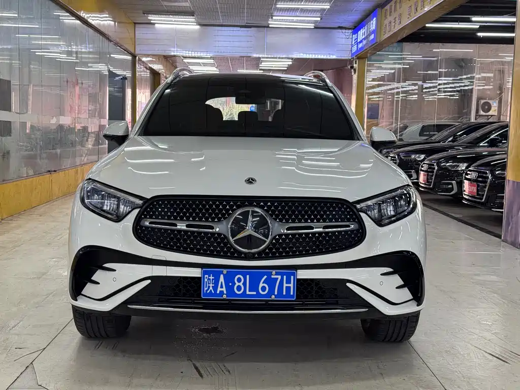 Mercedes-Benz GLC 2024 GLC 260 L 4MATIC luxury model 5 seats купить на сайте DeffCars