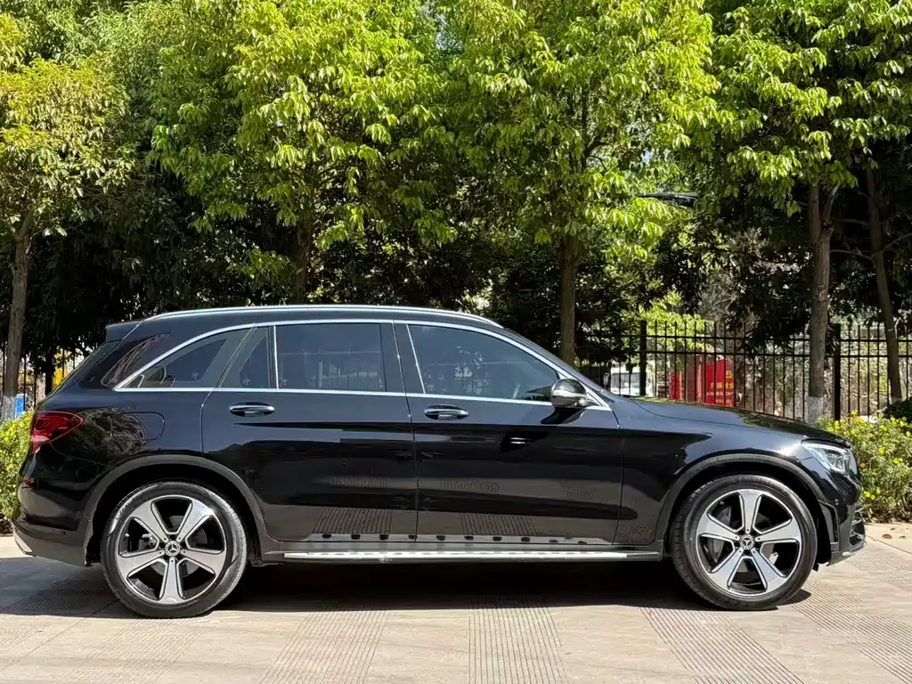 Mercedes-Benz GLC 2020 GLC 300 L 4MATIC luxury model купить на сайте DeffCars