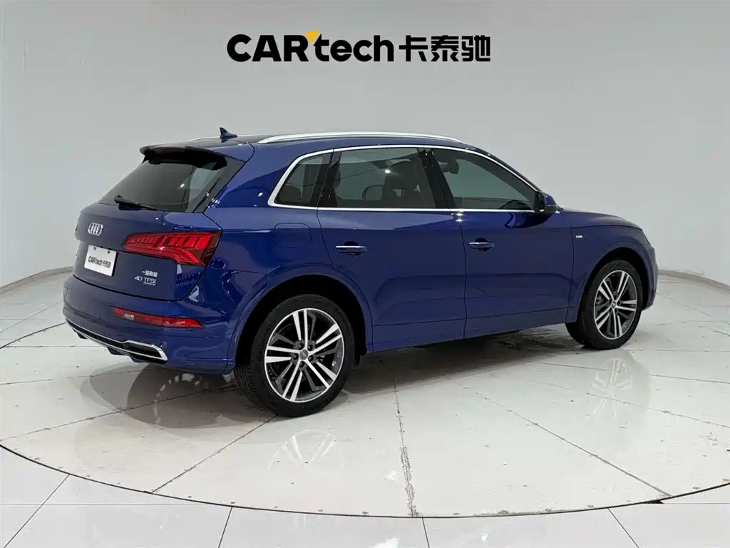 Audi Q5L 2020 facelift 40 TFSI enjoys fashionable style купить на сайте DeffCars