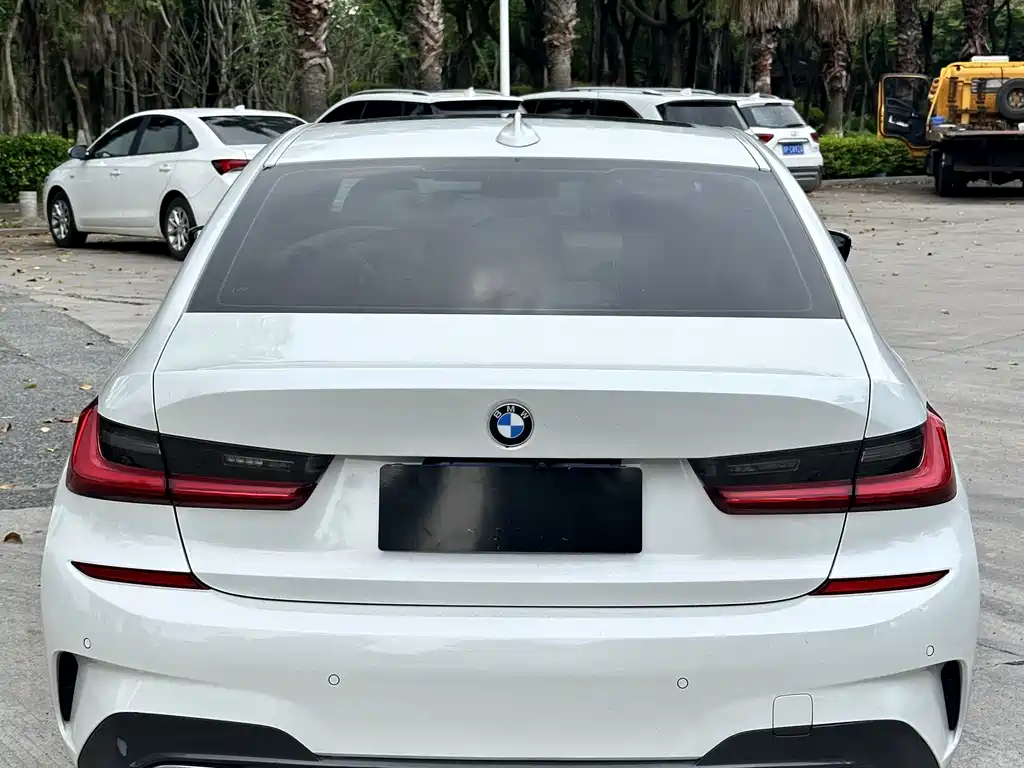 BMW 3 Series 2021 325Li M Sports Package купить на сайте DeffCars