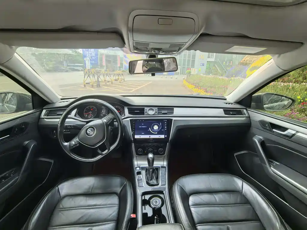 Passat 2017 280TSI DSG Premium Edition купить на сайте DeffCars