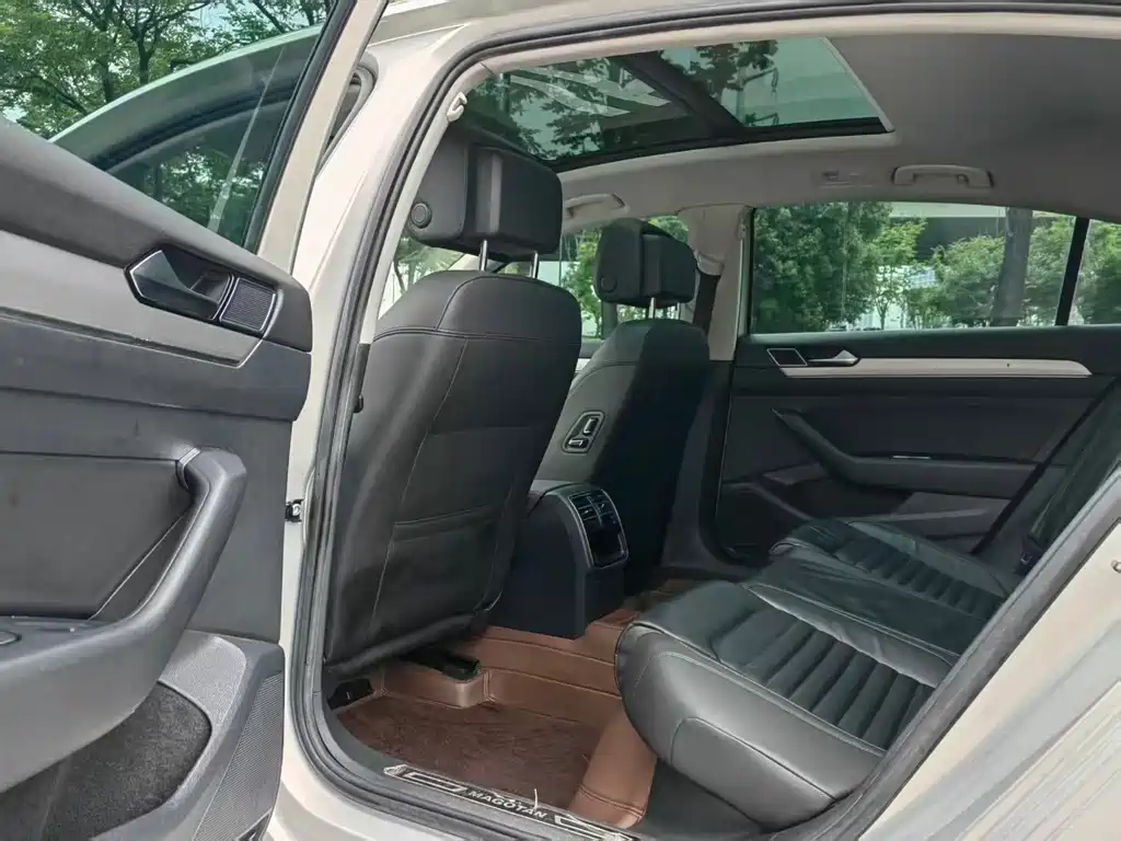 Magotan 2019 330TSI DSG leading model National VI купить на сайте DeffCars
