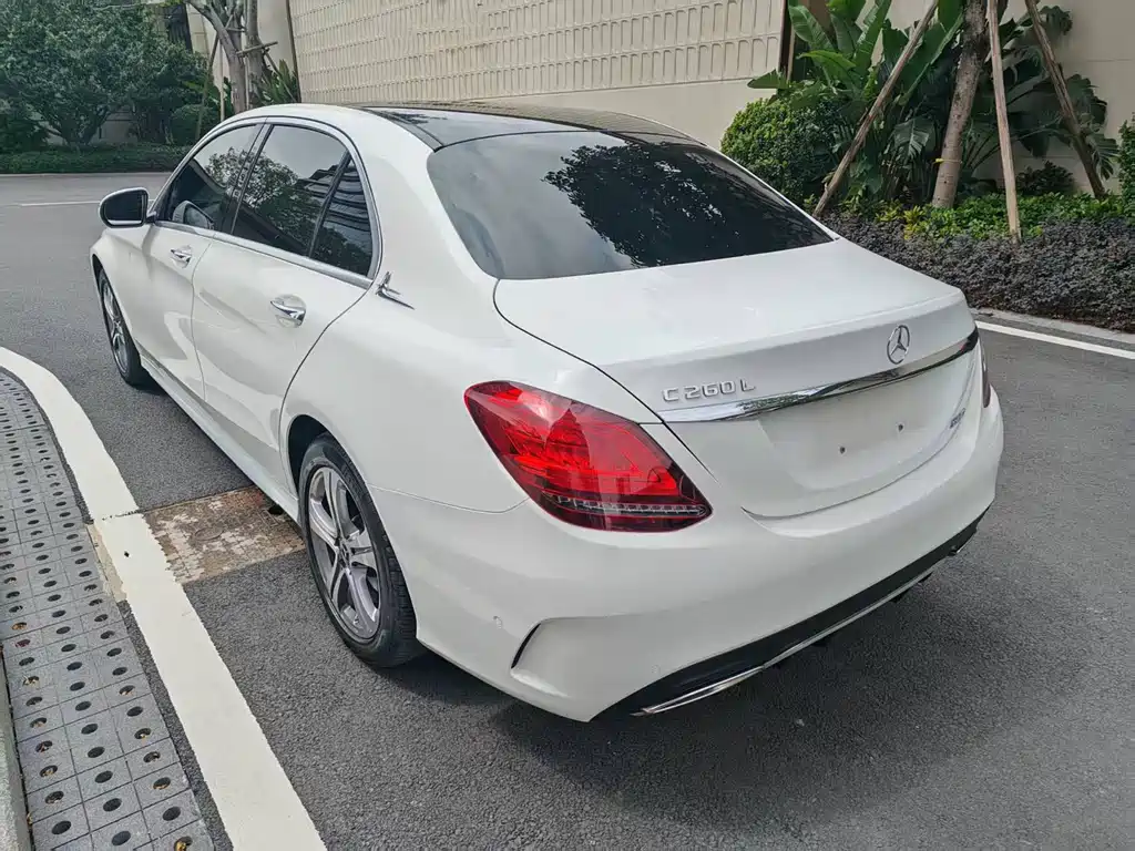 Mercedes-Benz C-Class 2020 C 260 L Sports Edition купить на сайте DeffCars