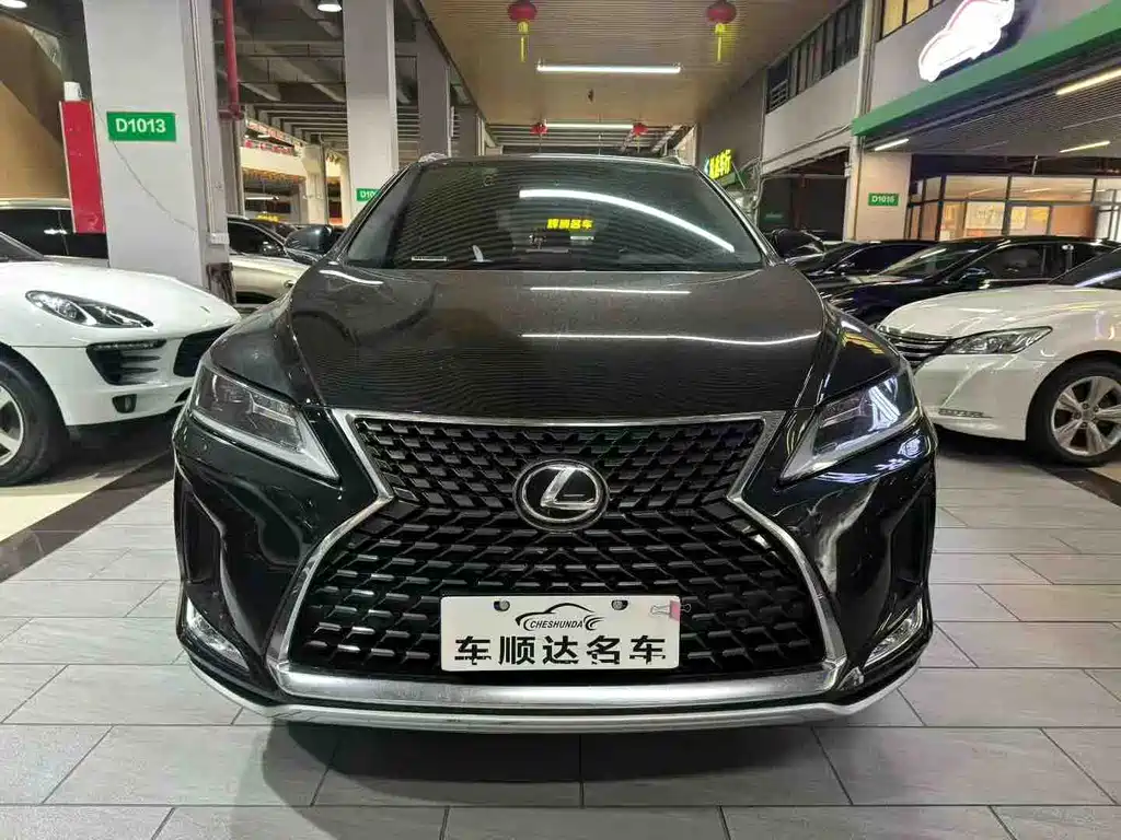 Lexus RX 2020 300 2WD Elite Edition National VI купить на сайте DeffCars