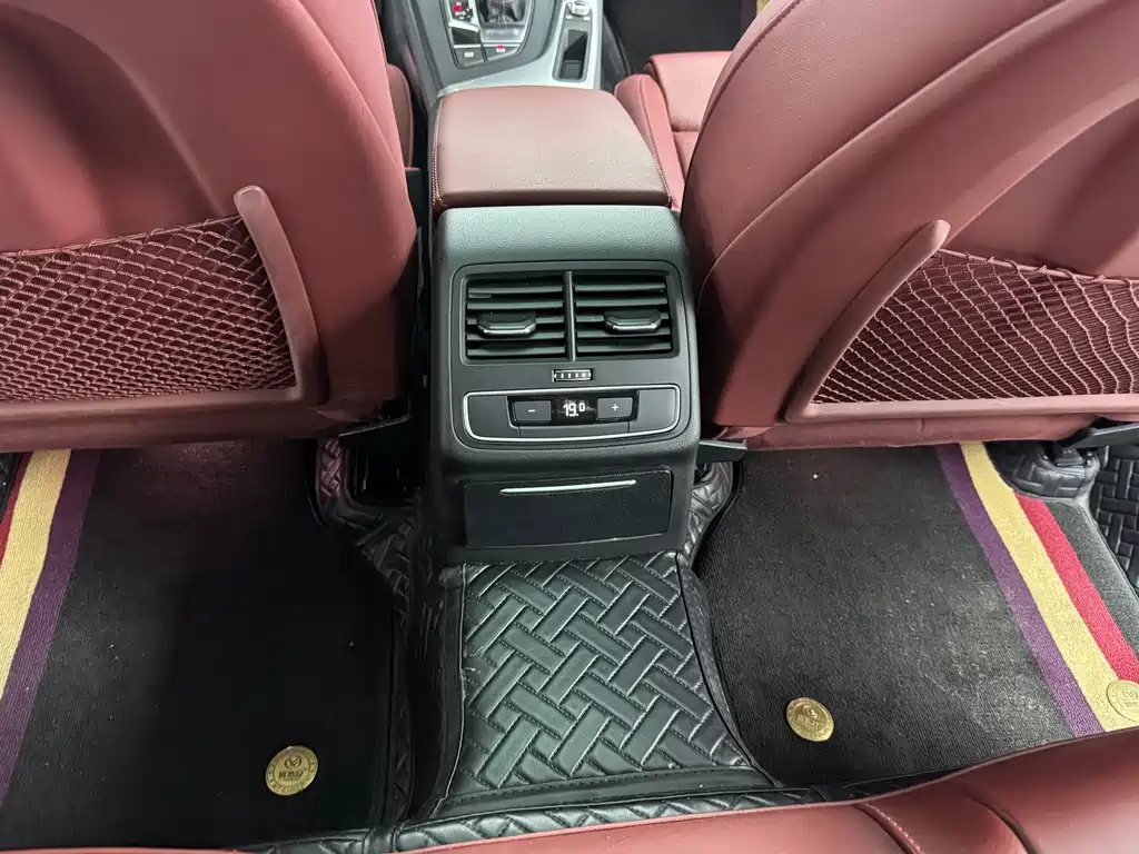 Audi A4L 2022 40 TFSI Fashionable and Dynamic купить на сайте DeffCars
