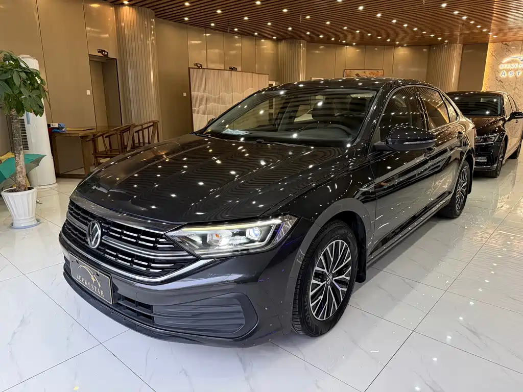 Sagitar 2023 200TSI DSG Flyover Edition купить на сайте DeffCars