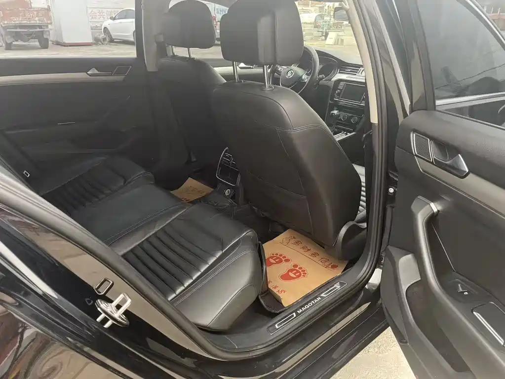 Magotan 2018 330TSI DSG luxury model купить на сайте DeffCars