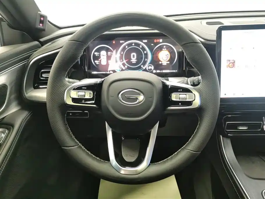 Trumpchi GS8 2024 Pilot Series 2.0TGDI 2WD Luxury Connected Edition 7 Seats купить на сайте DeffCars