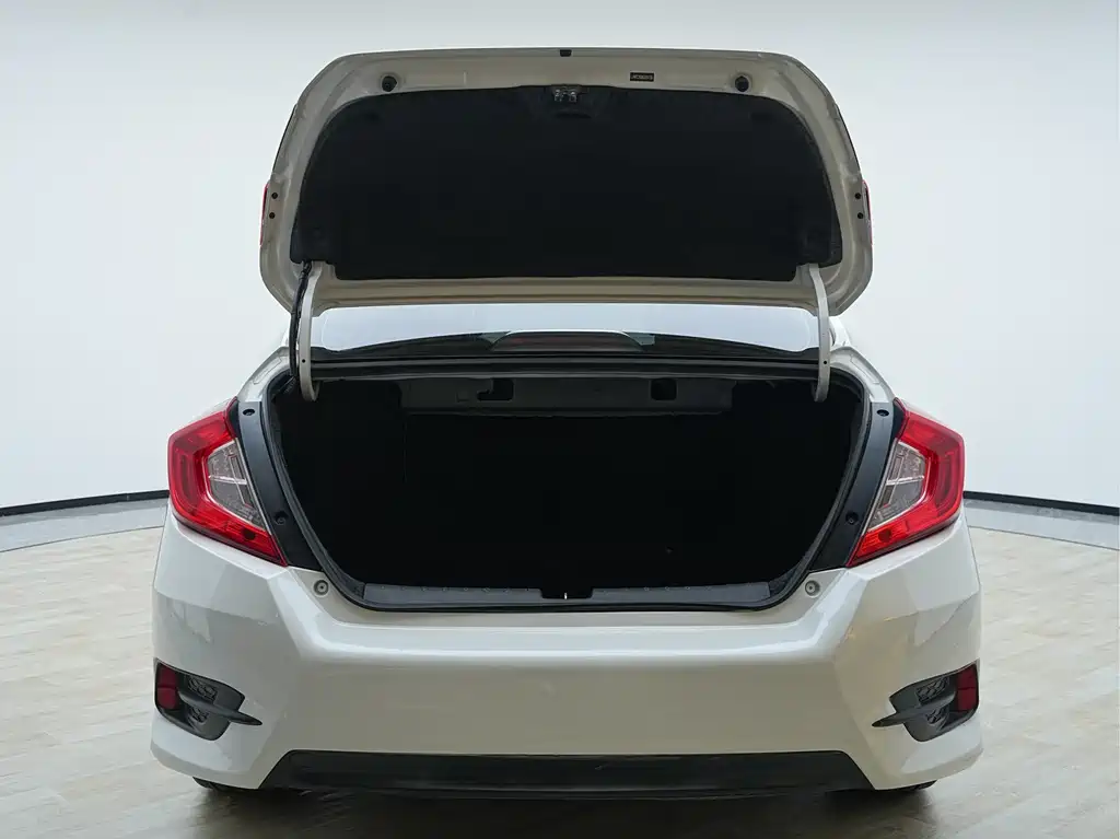 Civic 2019 180TURBO CVT Shangyue Edition National V купить на сайте DeffCars