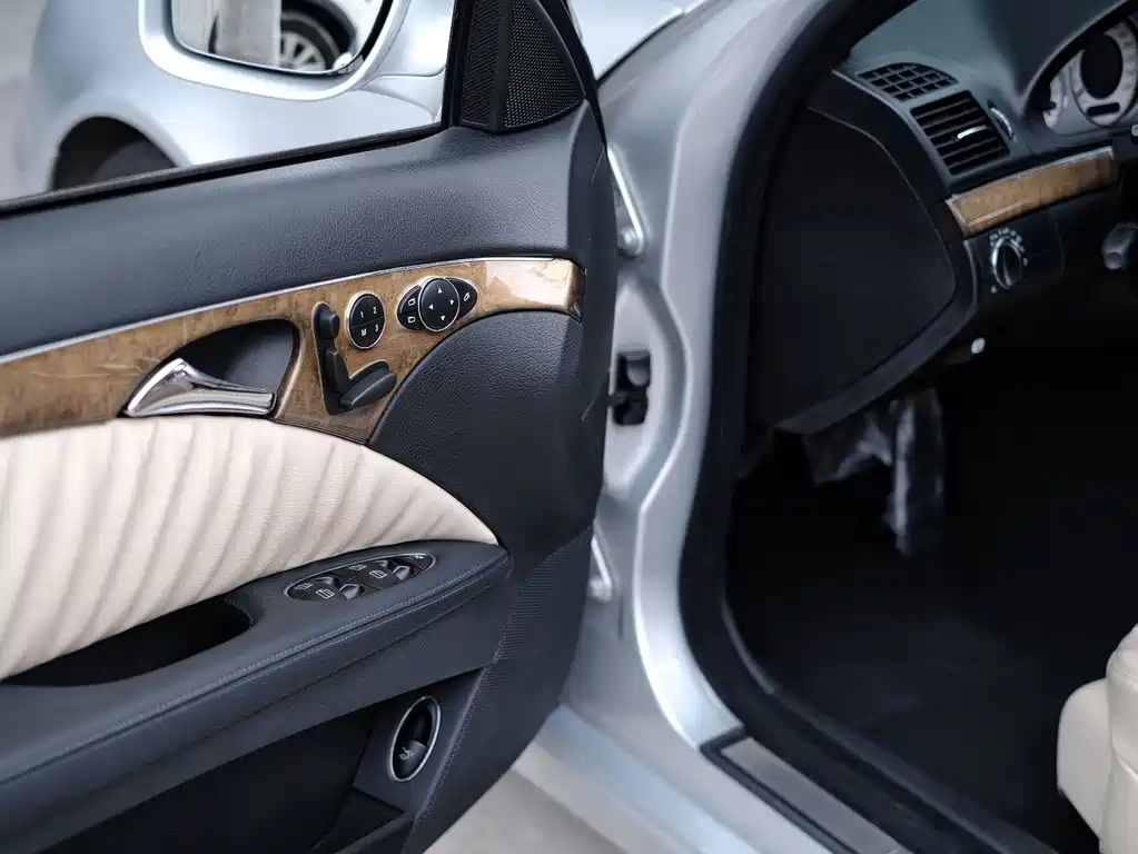 Mercedes-Benz E-Class 2008 E 230 Fashion Model купить на сайте DeffCars