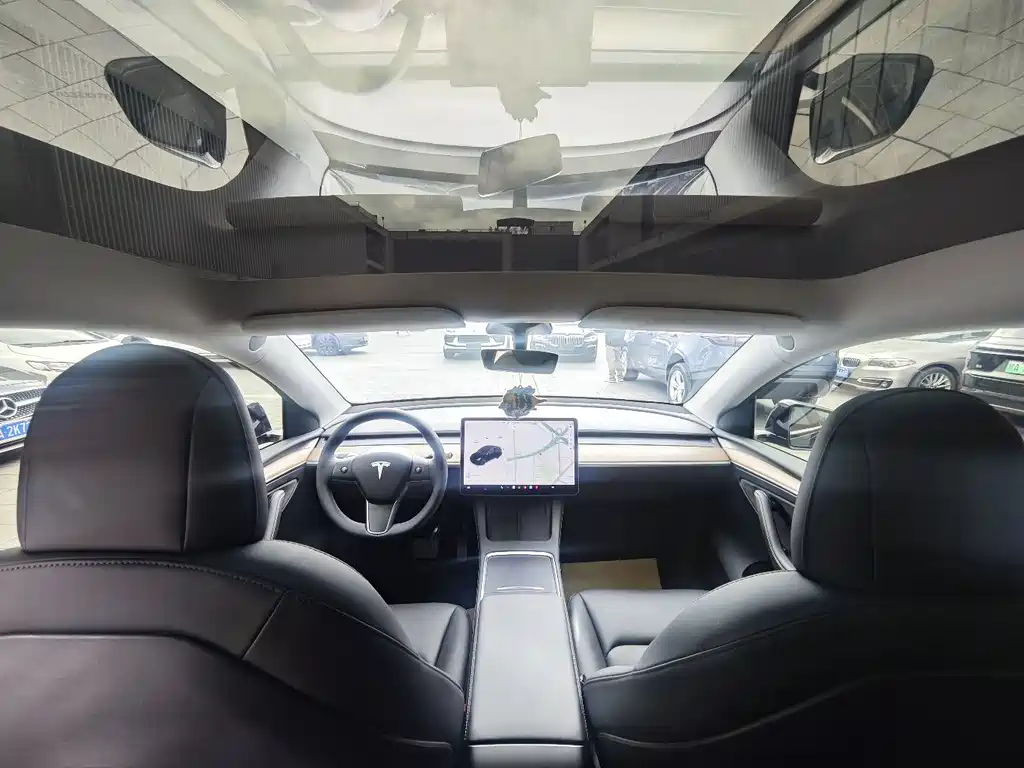 Model Y 2021 long-range all-wheel drive version 3D7 купить на сайте DeffCars