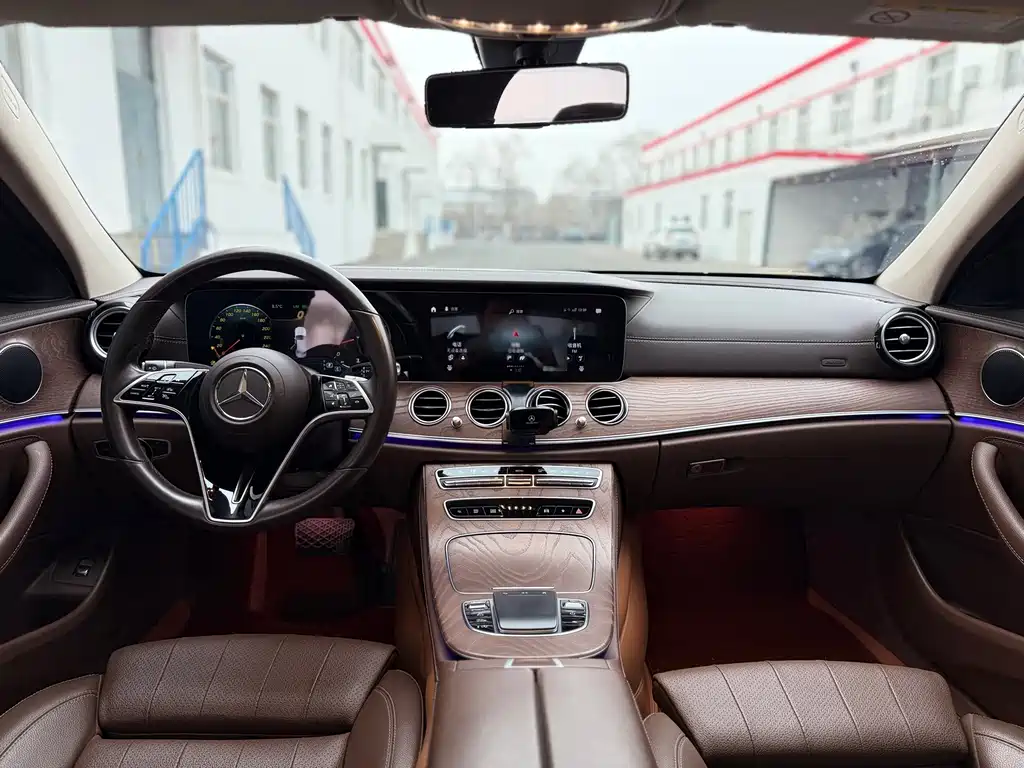 Mercedes-Benz E-Class 2022 E 300 L Fashion купить на сайте DeffCars