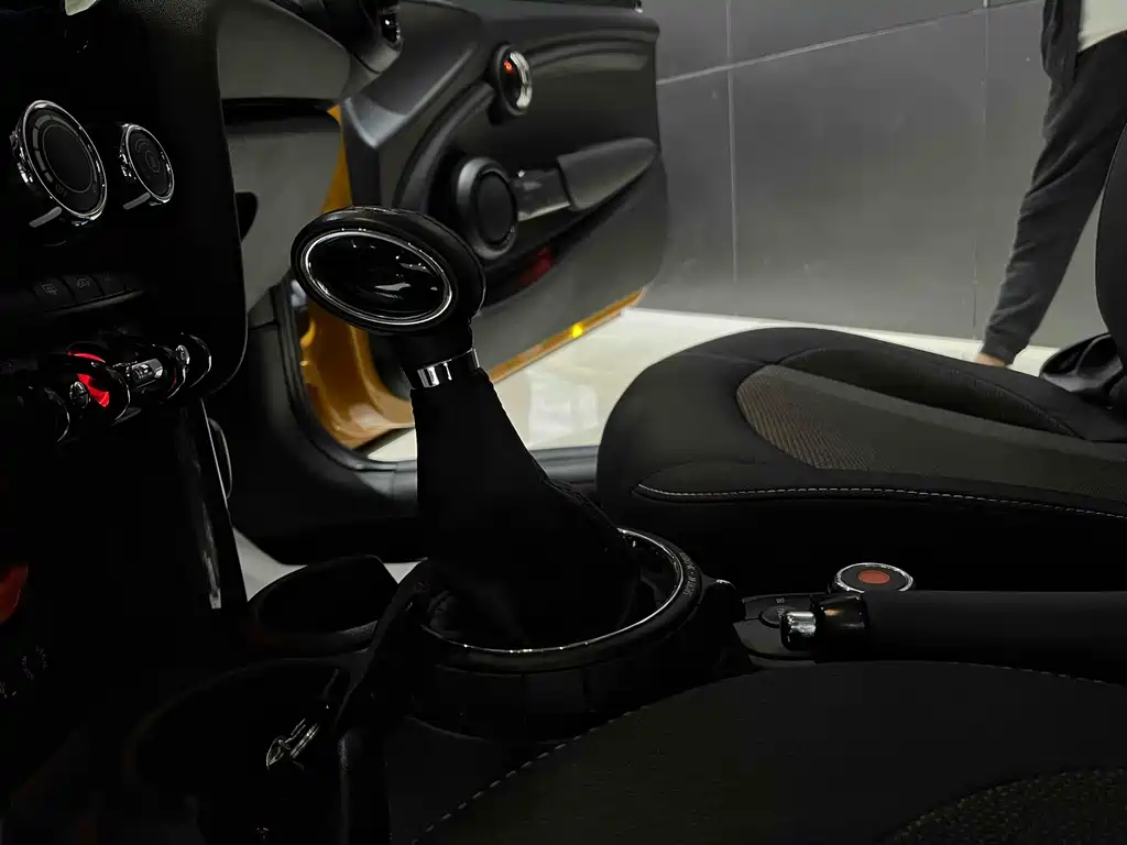 Mini 2014 model 1.5T COOPER Fun купить на сайте DeffCars