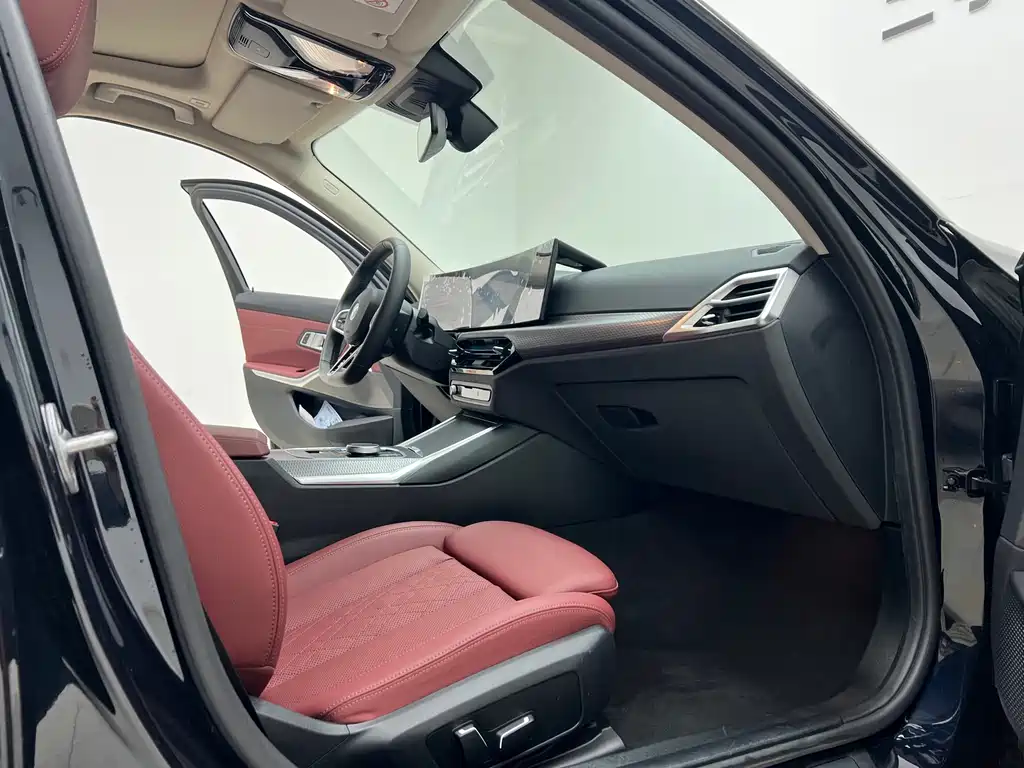 BMW i3 2024 eDrive 40L Night Package купить на сайте DeffCars