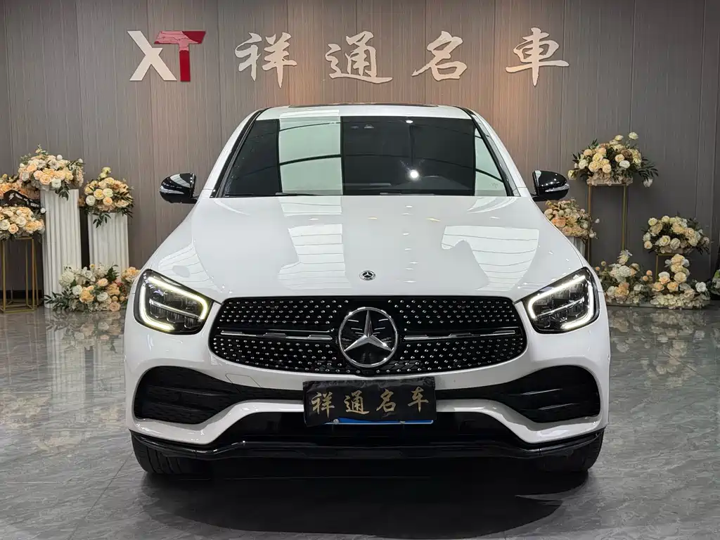 Mercedes-Benz GLC Coupe 2020 GLC 300 4MATIC Coupe SUV купить на сайте DeffCars