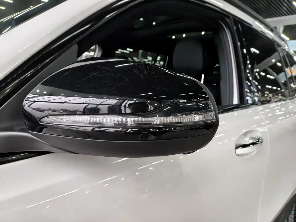 Mercedes-Benz GLB 2022 GLB 220 4MATIC купить на сайте DeffCars