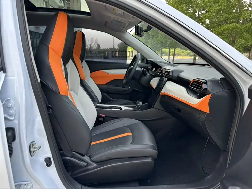 Yixuan GS 2023 Mach Edition 1.5L Automatic Wealth Creation Edition купить на сайте DeffCars