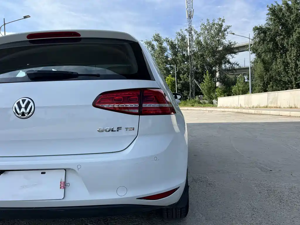 Golf 2016 230TSI automatic comfort type купить на сайте DeffCars