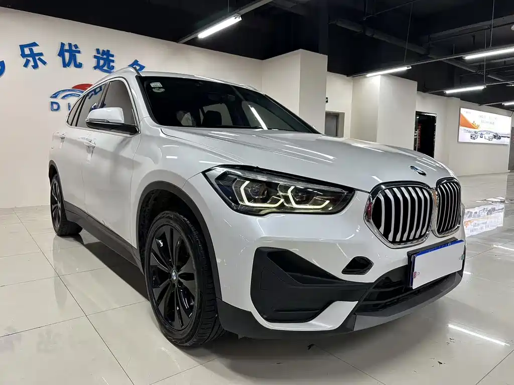BMW X1 2021 sDrive20Li Fashion Model купить на сайте DeffCars